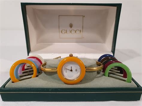 damenuhr gucci|gucci uhr mit auswechselbaren ringen.